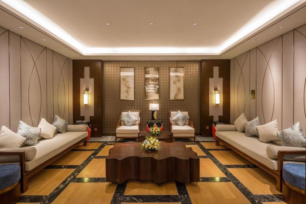 Dali Hotel Екстер'єр фото